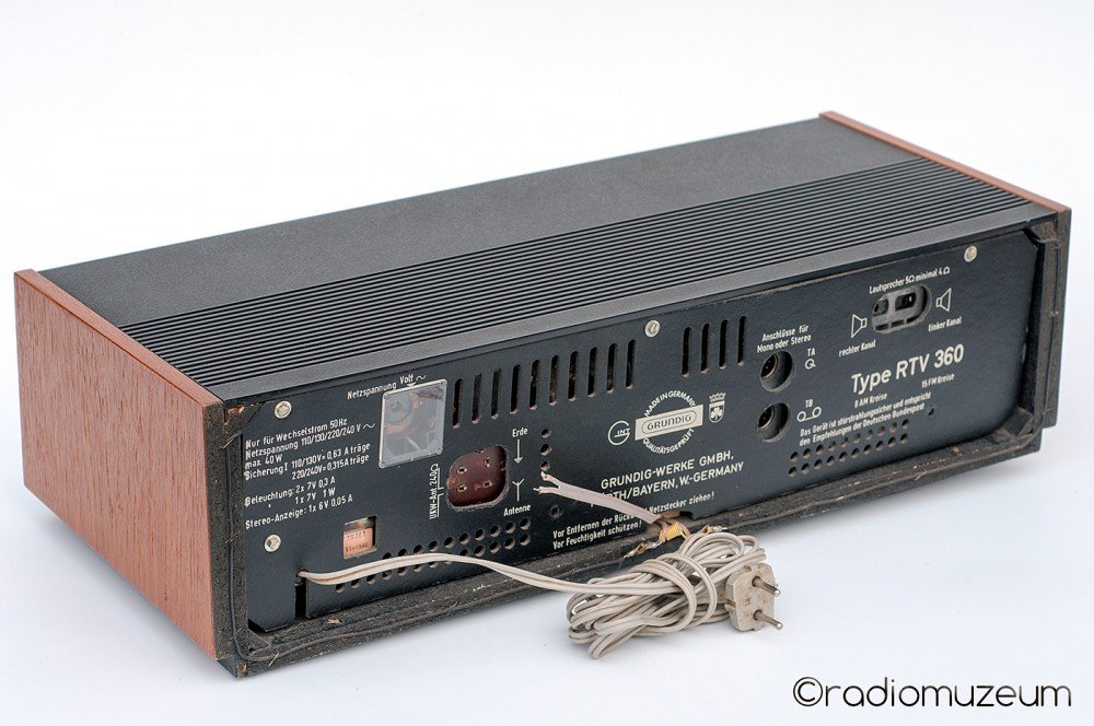 Grundig RTV 360 - підсилювач, ресивер
