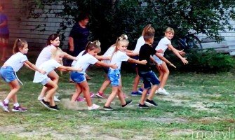 Children's dance for Independence Day. Video