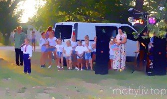 Є у нас своя родина, є верба і є калина, пісня, мова солов’їна – все це – наша Україна. Відео