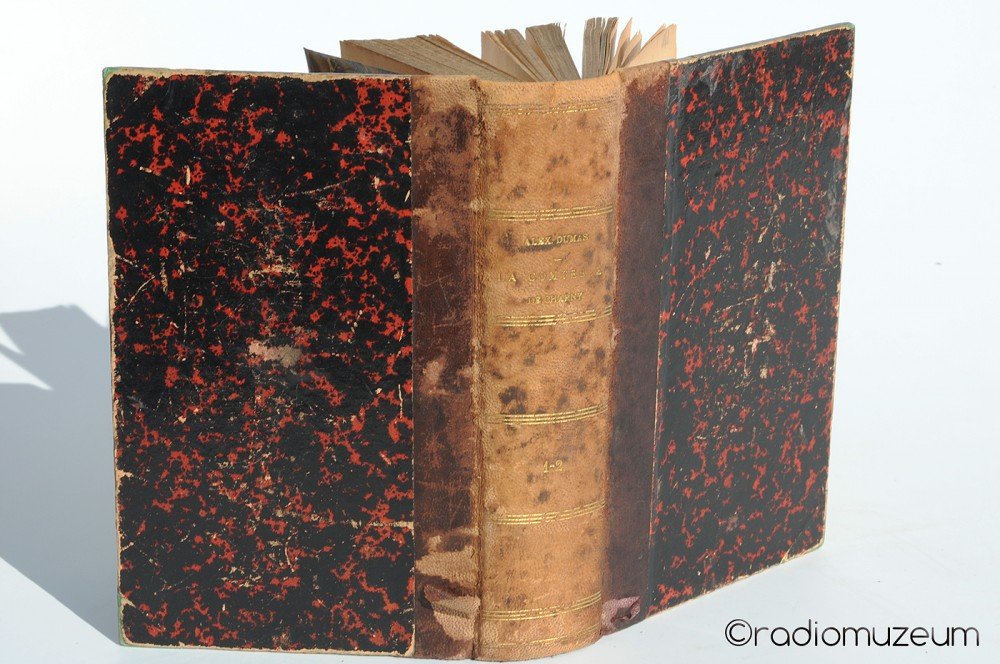 Олександр Дюма, графиня де Шарні, Париж, 1893-1895, 3 книги, є відео Олександр Дюма, графиня де Шарні, Париж, 1893-1895, 3 книги, є відео