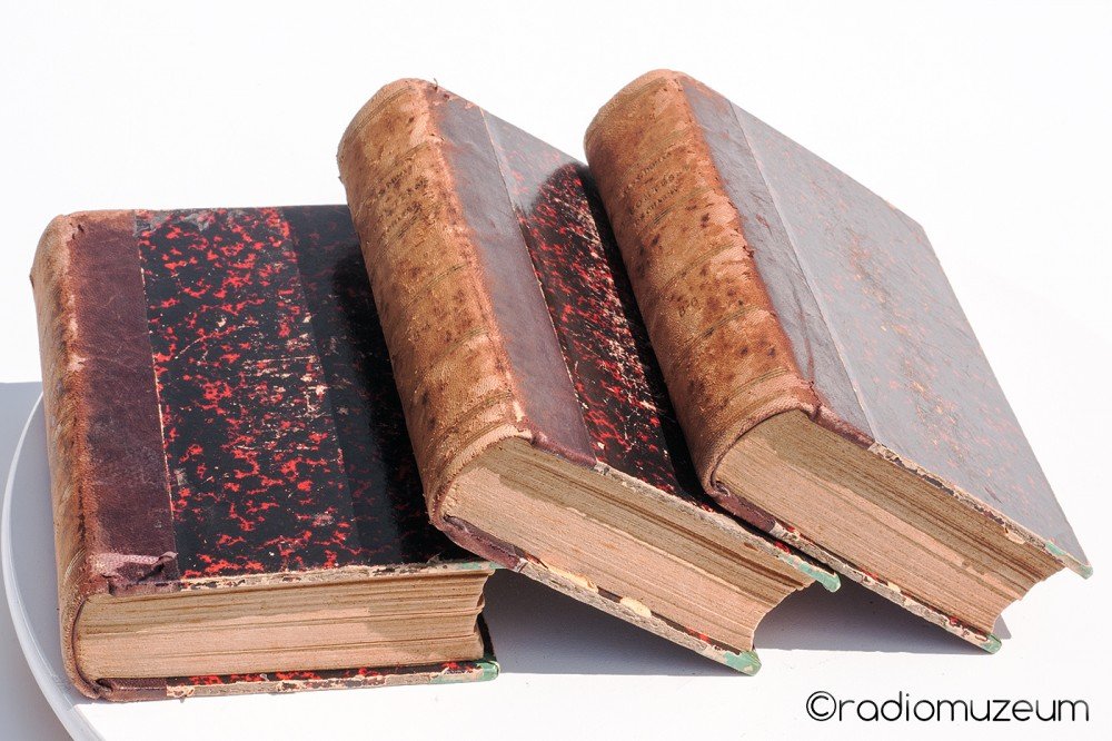 Олександр Дюма, графиня де Шарні, Париж, 1893-1895, 3 книги, є відео Олександр Дюма, графиня де Шарні, Париж, 1893-1895, 3 книги, є відео